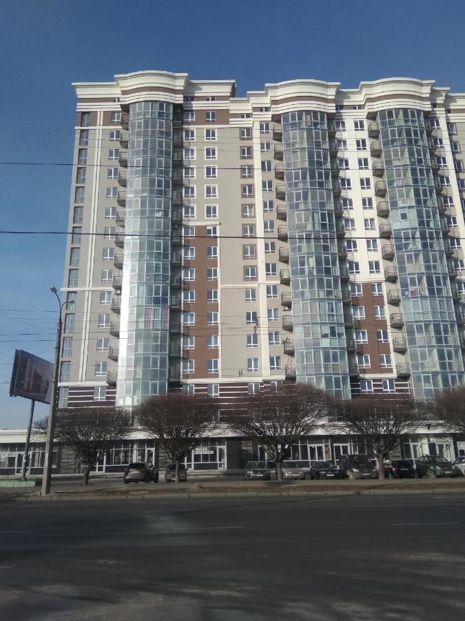 Апартаменти Люкс2 คเมลไนป์สกาเย ภายนอก รูปภาพ